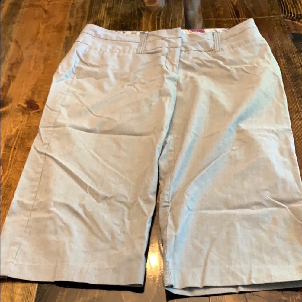 Dress capris